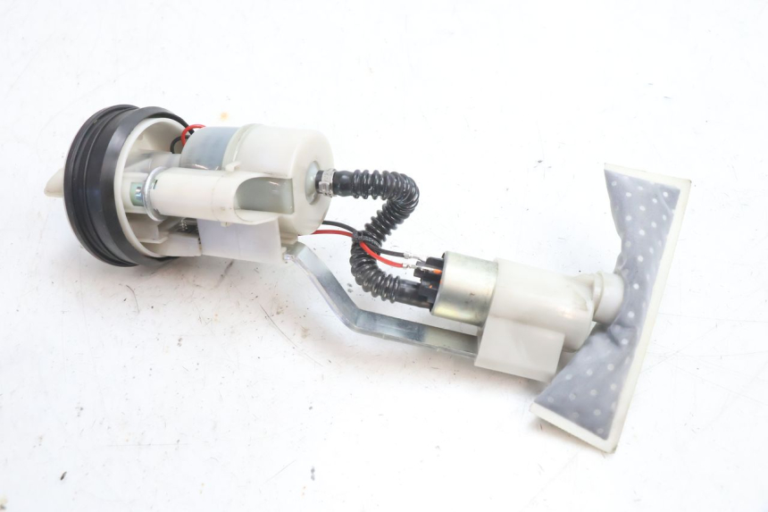 photo de POMPA CARBURANTE PIAGGIO LIBERTY IGET 4T 50 (2021 - 2025) - Altra angolazione