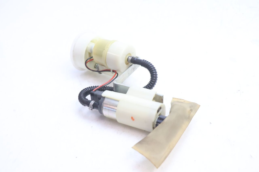 photo de POMPA DEL CARBURANTE PIAGGIO MP3 LT 400 (2007 - 2012) - Ricambio usato controllato