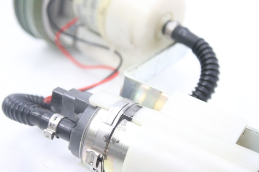 photo de POMPA CARBURANTE PIAGGIO MP3 500 (2014 - 2017) - Altra angolazione