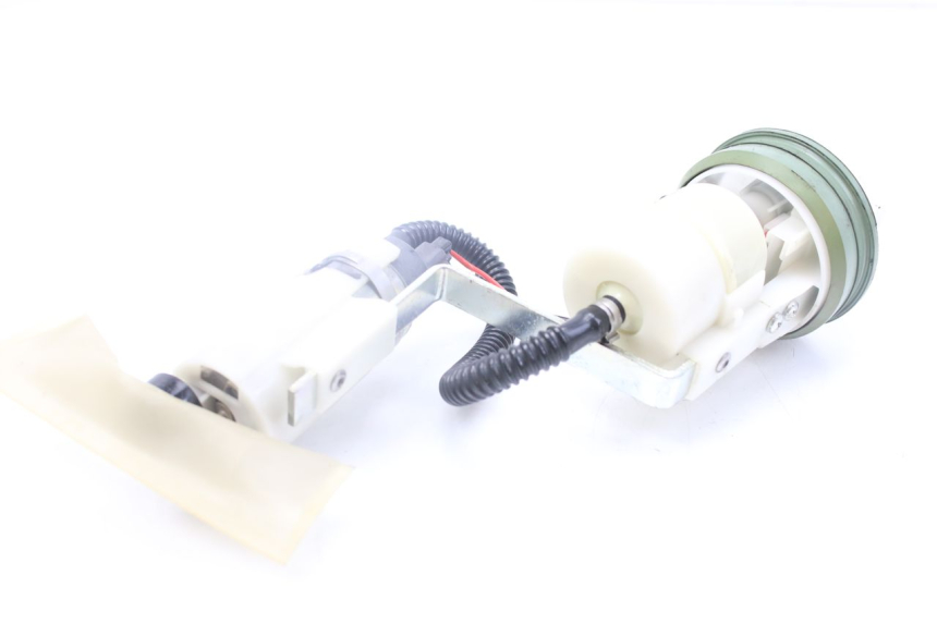 photo de POMPA CARBURANTE PIAGGIO MP3 500 (2014 - 2017) - Ricambio usato controllato
