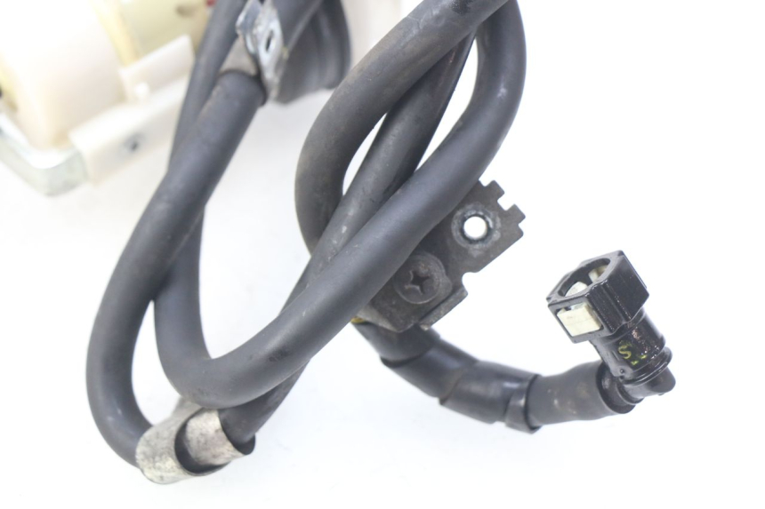 photo de POMPA DEL CARBURANTE PIAGGIO MP3 500 (2011 - 2015) - Marcature e riferimenti originali