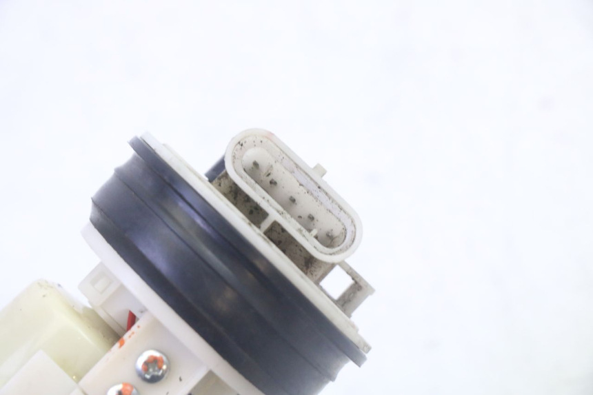 photo de POMPA DEL CARBURANTE PIAGGIO MP3 500 (2011 - 2015) - Zoom sullo stato d'uso