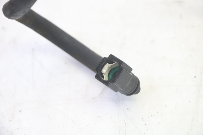 photo de POMPA DEL CARBURANTE PIAGGIO MP3 RL 250 (2006 - 2010) - Dettagli dei punti di fissaggio