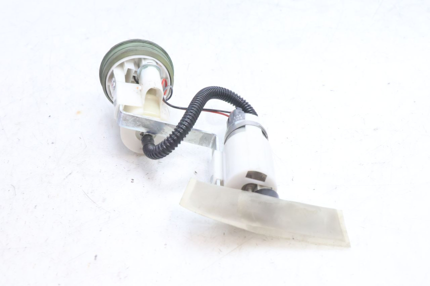 photo de POMPA CARBURANTE PIAGGIO MP3 500 (2016 - 2018) - Ricambio usato controllato