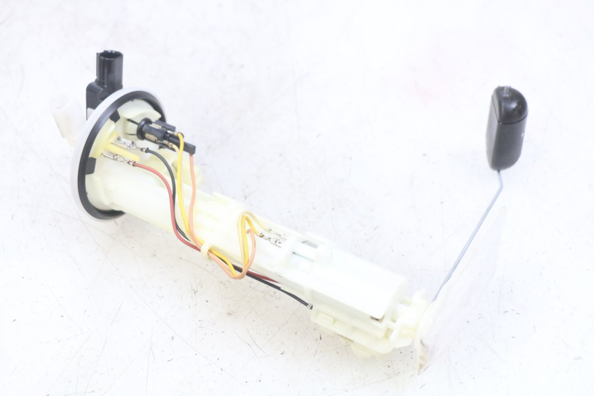 photo de POMPA CARBURANTE YAMAHA MT ABS 125 (2014 - 2018) - Vista d'insieme del prodotto