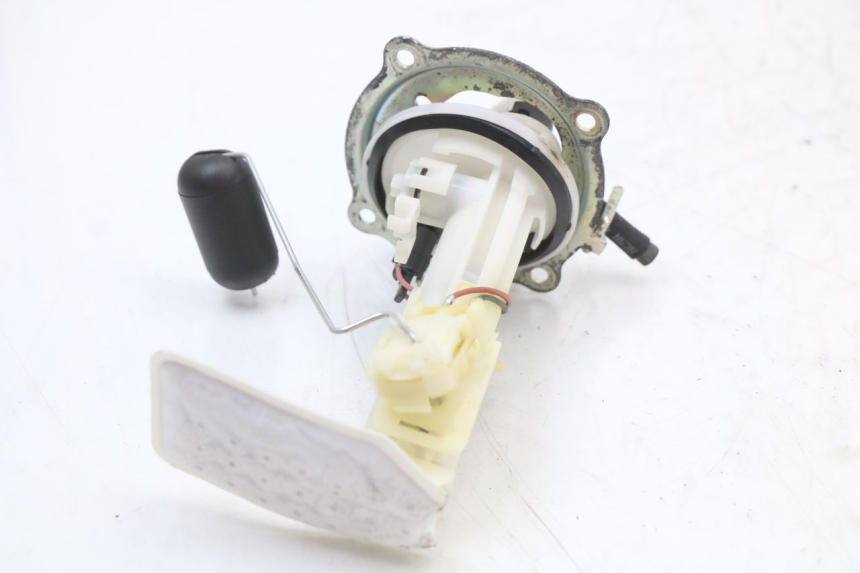 photo de POMPA CARBURANTE MBK MW TRYPTIK 125 (2014 - 2016) - Altra angolazione