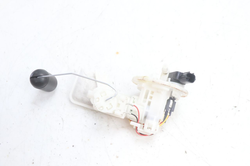 photo de POMPA CARBURANTE YAMAHA N-MAX NMAX 125 (2021 - 2024) - Vista principale