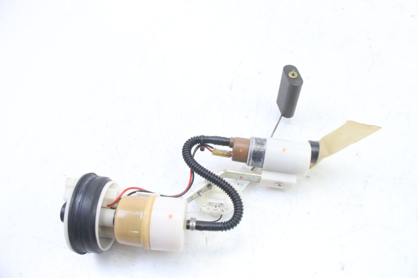 photo de POMPA CARBURANTE GILERA NEXUS 125 (2009 - 2013) - Zoom sullo stato d'uso