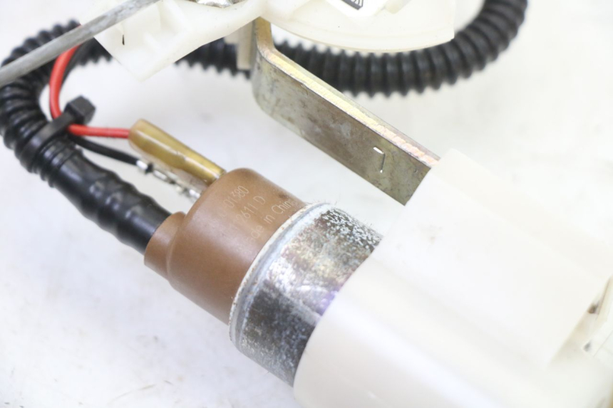 photo de POMPA CARBURANTE GILERA NEXUS 125 (2009 - 2013) - Stato della superficie e materiale