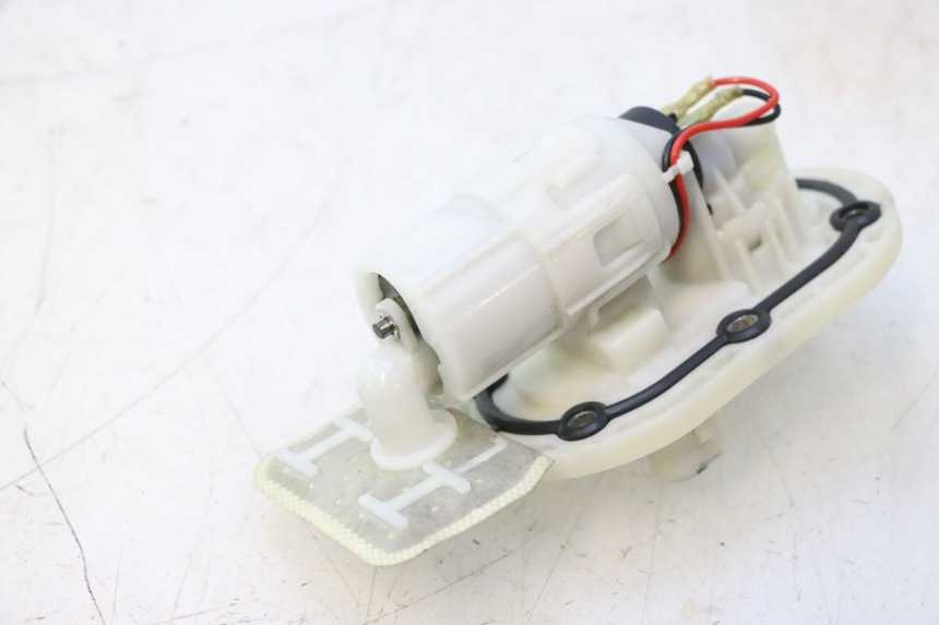 photo de POMPA CARBURANTE JM MOTORS OLDIES 4T 50 (2020 - 2026) - Primo piano tecnico