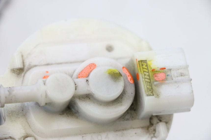 photo de POMPA CARBURANTE HONDA PCX (JF57/JF64) 125 (2014 - 2018) - Altra angolazione