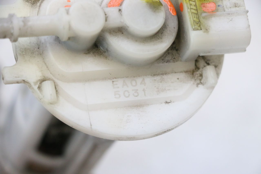 photo de POMPA CARBURANTE HONDA PCX (JF57/JF64) 125 (2014 - 2018) - Primo piano tecnico