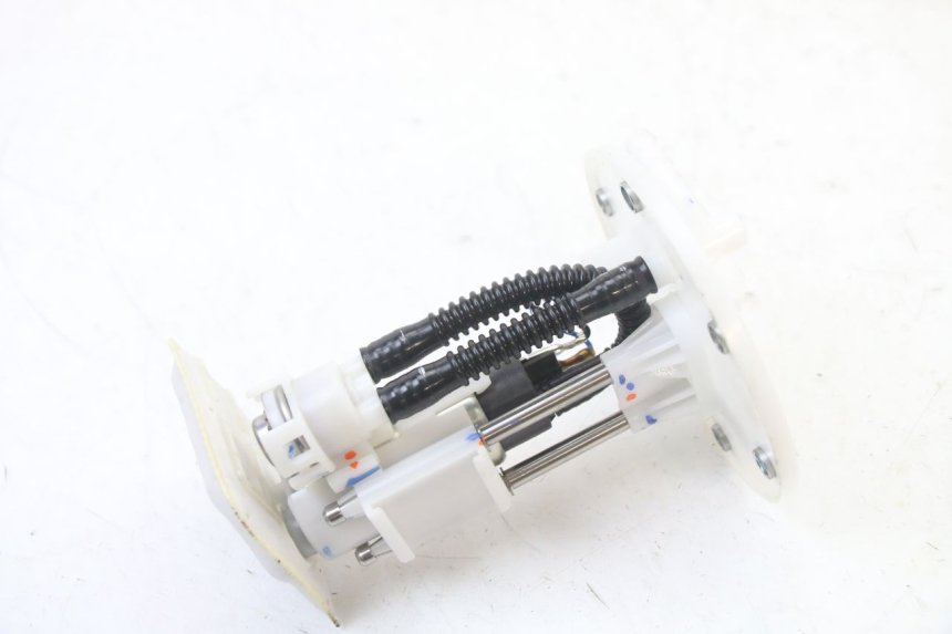 photo de POMPA CARBURANTE PEUGEOT TWEET 4T 50 (2023 - 2025) - Dettaglio del componente