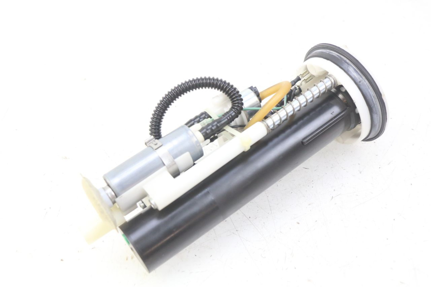 photo de POMPA CARBURANTE PEUGEOT SATELIS COMPRESSOR K15 125 (2006 - 2009) - Ricambio usato controllato