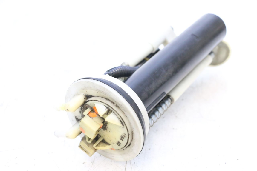 photo de POMPA CARBURANTE PEUGEOT SATELIS COMPRESSOR K15 125 (2006 - 2009) - Dettaglio del componente