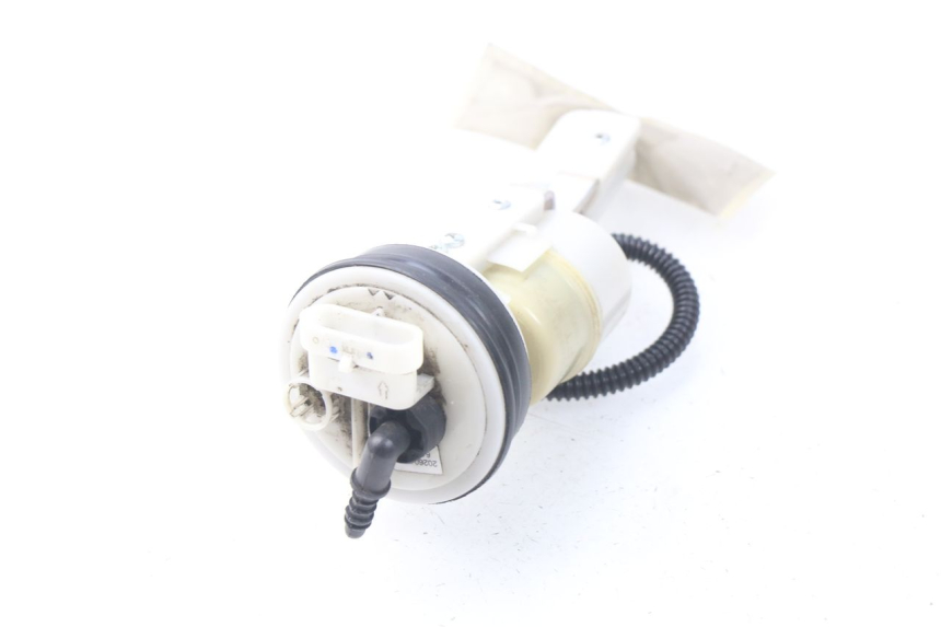 photo de POMPA DEL CARBURANTE PEUGEOT SATELIS 300 (2012 - 2015) - Ricambio usato controllato