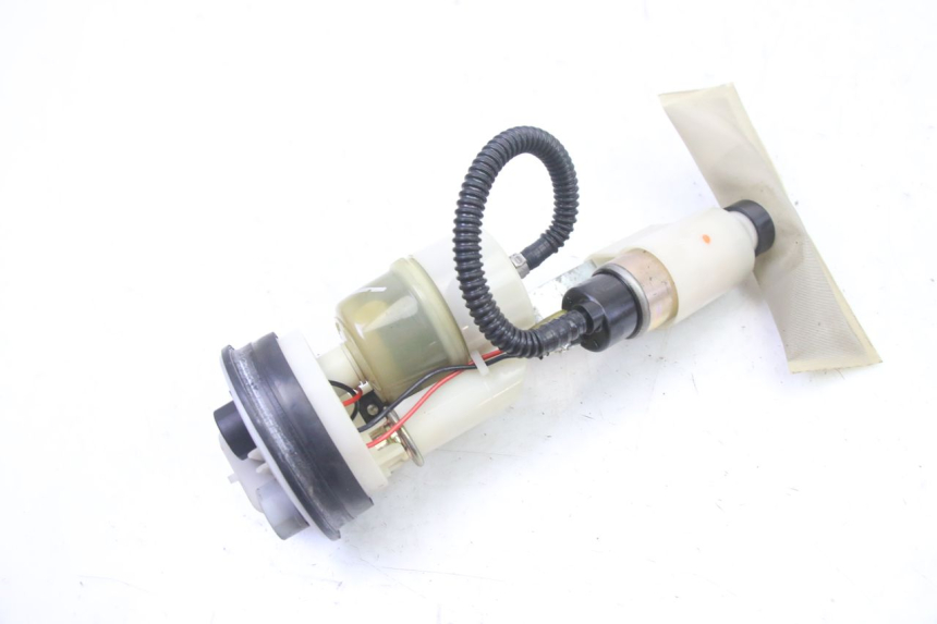 photo de POMPA CARBURANTE PEUGEOT SATELIS 250 (2006 - 2012) - Altra angolazione