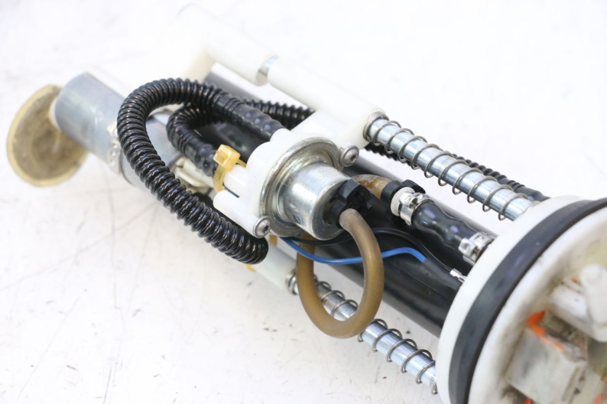 photo de POMPA DEL CARBURANTE PEUGEOT SATELIS 125 (2006 - 2009) - Ricambio usato controllato