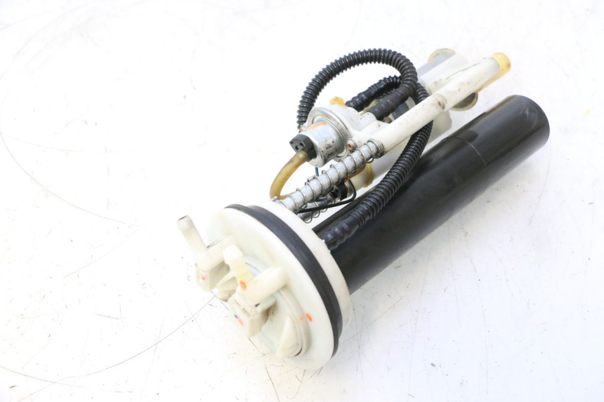 photo de POMPA CARBURANTE PEUGEOT SATELIS 125 (2013 - 2018) - Altra angolazione