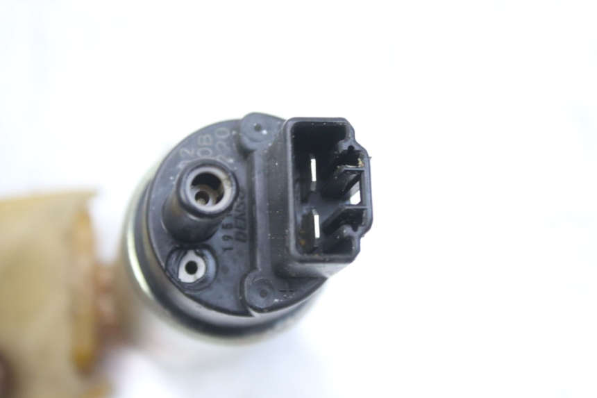 photo de POMPA CARBURANTE TRIUMPH SPRINT ST 955 (1999 - 2001) - Dettaglio del componente