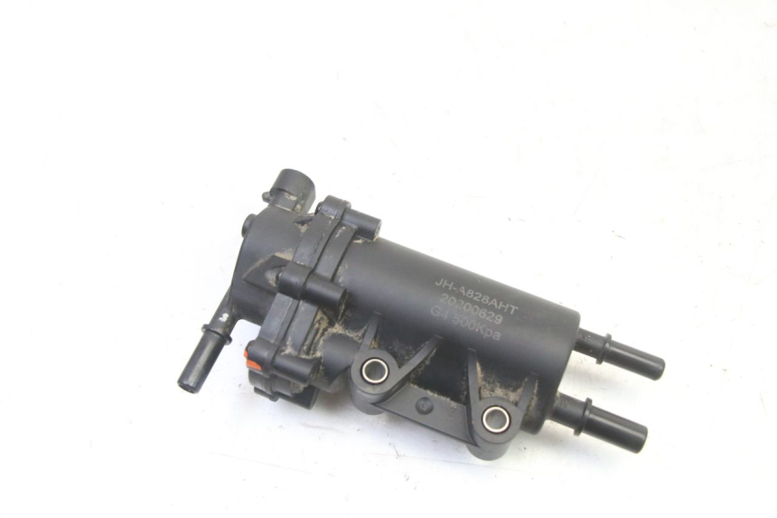 photo de POMPA CARBURANTE PEUGEOT STREETZONE I NAKED 2T 50 (2018 - 2020) - Vista principale