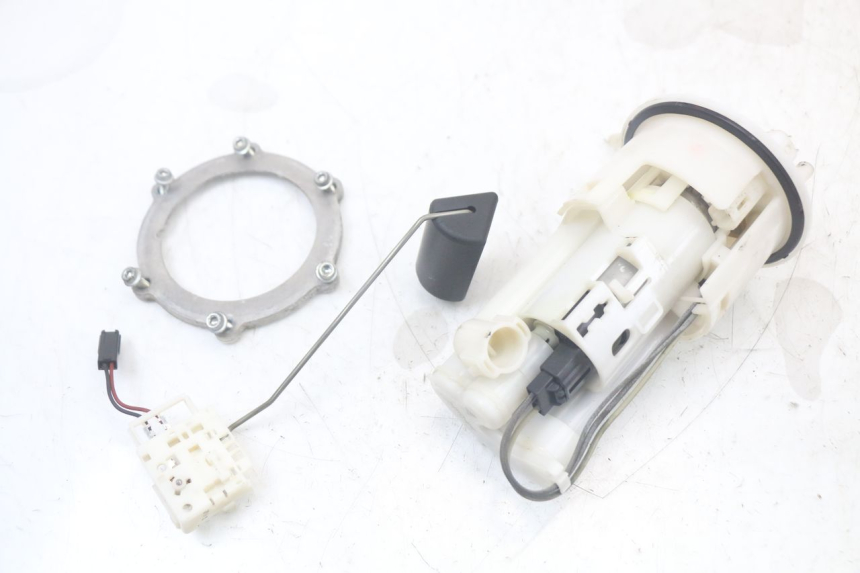 photo de POMPA DEL CARBURANTE YAMAHA TDM ABS 900 (2002 - 2014) - Vista principale