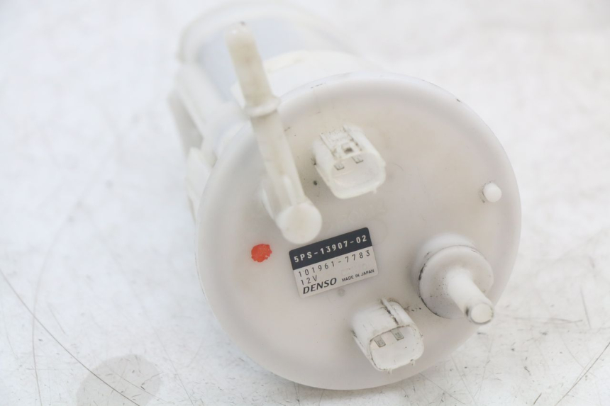 photo de POMPA DEL CARBURANTE YAMAHA TDM ABS 900 (2002 - 2014) - Primo piano tecnico