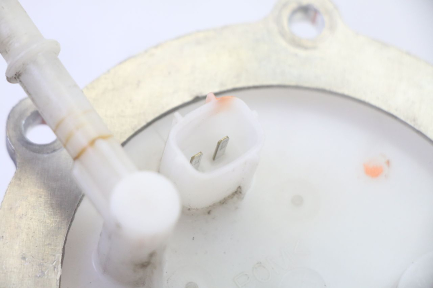 photo de POMPA CARBURANTE YAMAHA TDM ABS 900 (2002 - 2014) - Dettagli dei punti di fissaggio