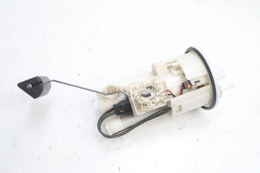 photo de POMPA CARBURANTE YAMAHA TDM ABS 900 (2002 - 2014) - Vista principale