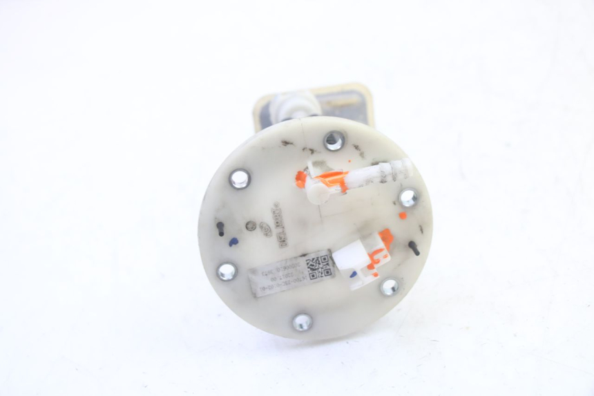 photo de POMPA CARBURANTE PEUGEOT TWEET PRO CARGO 50 (2018 - 2022) - Zoom sullo stato d'uso