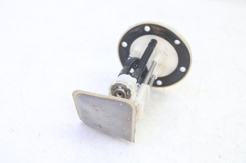 photo de POMPA CARBURANTE PEUGEOT TWEET PRO CARGO 50 (2018 - 2022) - Dettagli dei punti di fissaggio