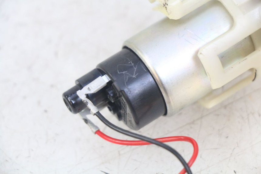 photo de POMPA CARBURANTE HONDA VISION NSC R 50 (2013 - 2015) - Altra angolazione