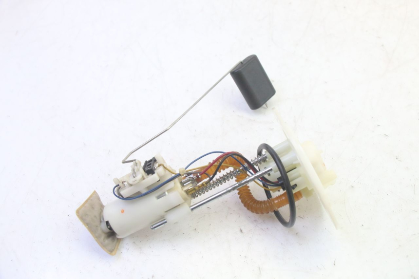 photo de POMPA CARBURANTE DAELIM VJ ROADWIN FI 125 (2008 - 2017) - Zoom sullo stato d'uso