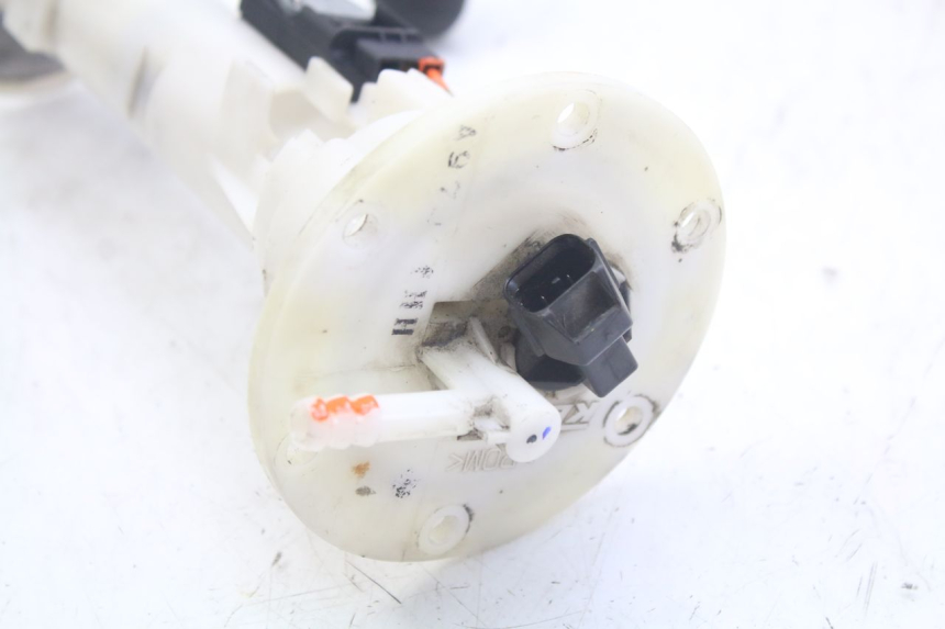 photo de POMPA CARBURANTE KYMCO X-CITING XCITING 400 (2014 - 2018) - Vista d'insieme del prodotto