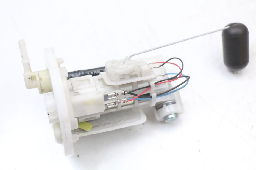 photo de POMPA CARBURANTE YAMAHA XMAX X-MAX ABS 125 (2017 - 2020) - Vista principale