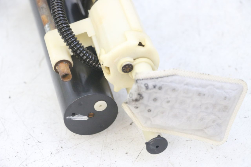 photo de POMPA CARBURANTE YAMAHA X-MAX XMAX 125 (2010 - 2013) - Zoom sullo stato d'uso