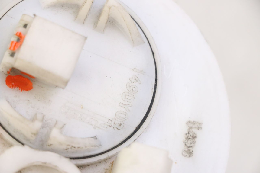 photo de POMPA CARBURANTE YAMAHA X-MAX XMAX 125 (2010 - 2013) - Vista d'insieme del prodotto