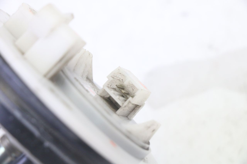 photo de POMPA CARBURANTE YAMAHA X-MAX XMAX 125 (2010 - 2013) - Zoom sullo stato d'uso