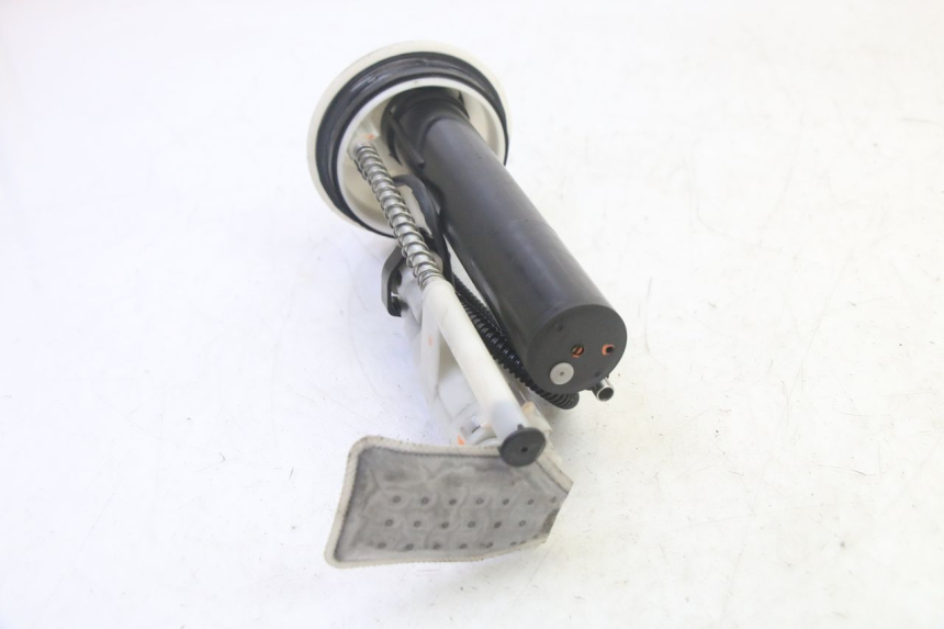 photo de POMPA CARBURANTE YAMAHA X-MAX XMAX 125 (2010 - 2013) - Vista d'insieme del prodotto