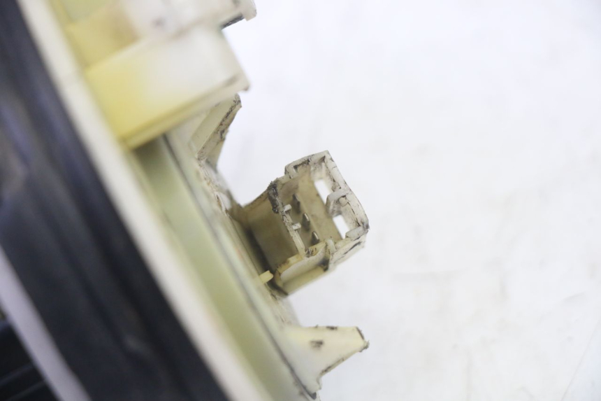 photo de POMPA CARBURANTE YAMAHA X-MAX XMAX 250 (2006 - 2009) - Altra angolazione