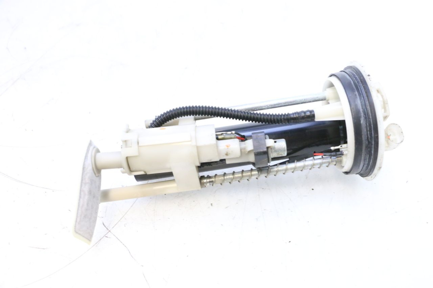 photo de POMPA CARBURANTE YAMAHA X-MAX XMAX 125 (2010 - 2013) - Vista principale