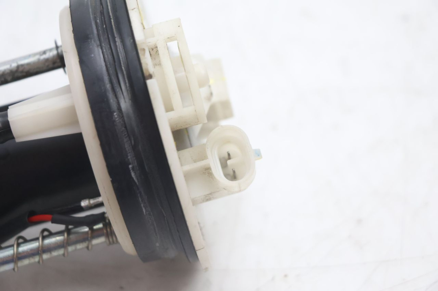 photo de POMPA CARBURANTE YAMAHA X-MAX XMAX 125 (2010 - 2013) - Dettaglio del componente