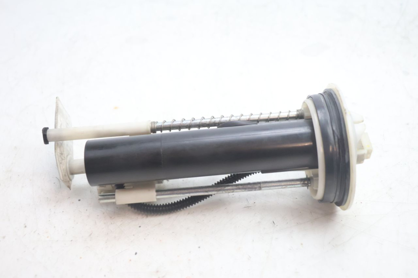photo de POMPA CARBURANTE YAMAHA X-MAX XMAX 125 (2010 - 2013) - Zoom sullo stato d'uso