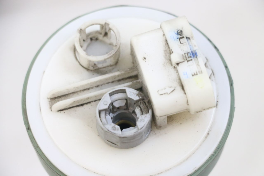 photo de POMPA DEL CARBURANTE PIAGGIO X10 125 (2012 - 2017) - Dettaglio del componente