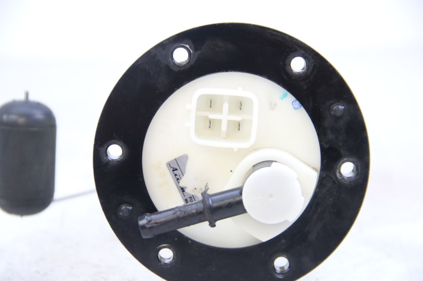 photo de POMPA CARBURANTE YAMAHA XP T-MAX TMAX 500 (2004 - 2007) - Altra angolazione