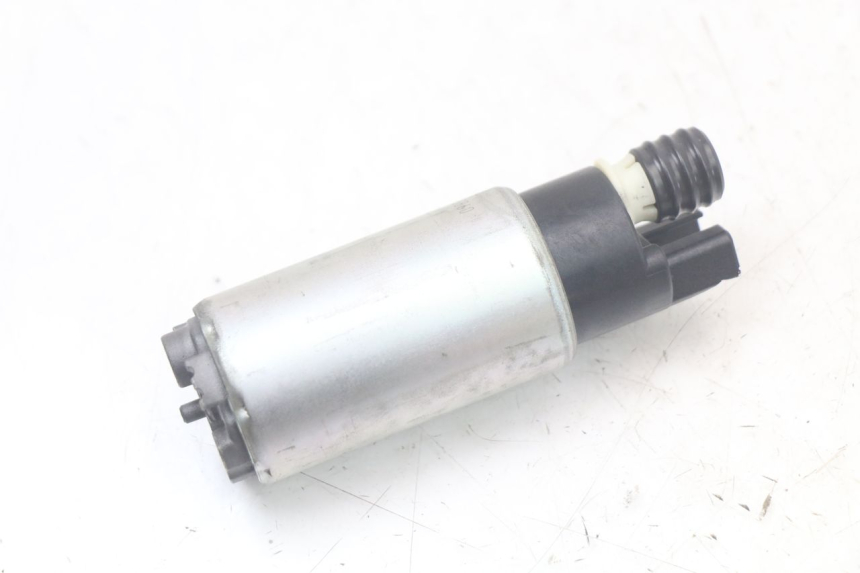 photo de POMPA DEL CARBURANTE YAMAHA XT X 660 (2004 - 2016) - Primo piano tecnico
