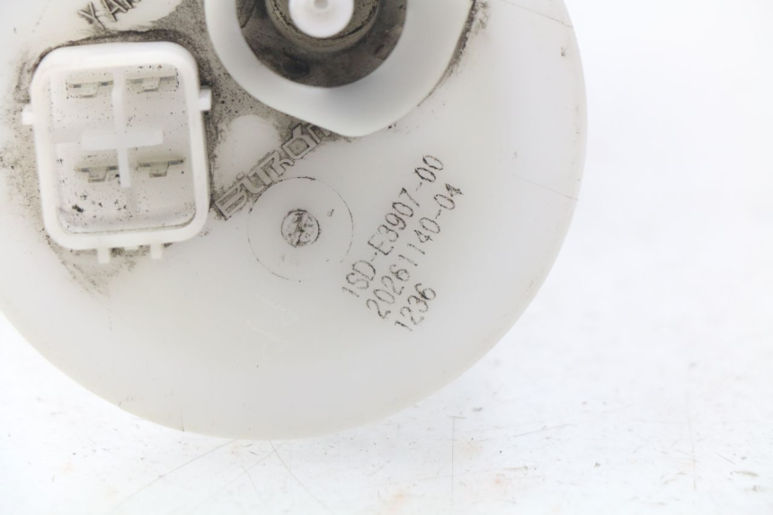 photo de POMPA DEL CARBURANTE YAMAHA YP X-MAX XMAX 400 (2014 - 2017) - Primo piano tecnico