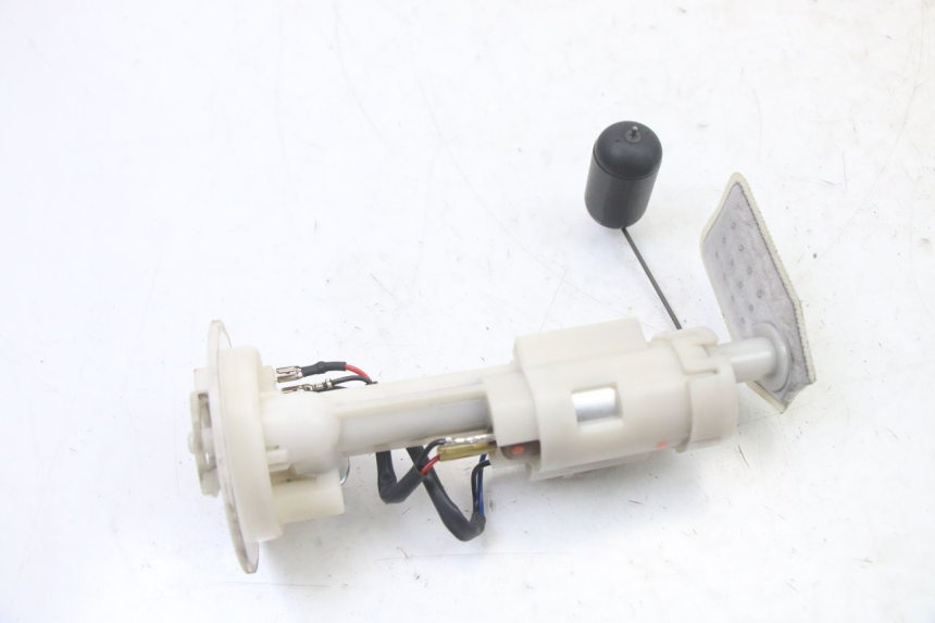 photo de POMPA DEL CARBURANTE YAMAHA YP X-MAX XMAX 400 (2014 - 2017) - Zoom sullo stato d'uso