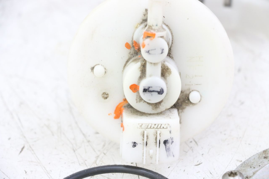 photo de POMPA CARBURANTE PIAGGIO ZIP 4T 50 (2018 - 2020) - Ricambio usato controllato