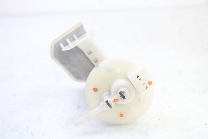 photo de POMPA CARBURANTE PIAGGIO ZIP 4T 50 (2018 - 2020) - Primo piano tecnico